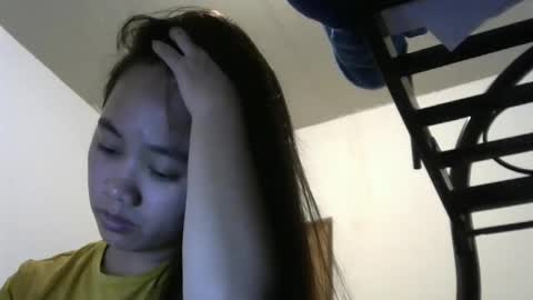 Snapshot of missjona08 chatting on December 2, 5:04 pm Jona online show from December 2, 5:04 pm