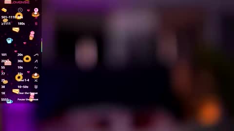 Snapshot of misskiarra chatting on December 1, 7:57 am misskiarra online show from December 1, 7:57 am