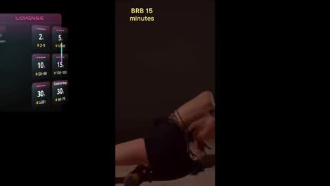 misskristel online show from September 29, 5:45 am