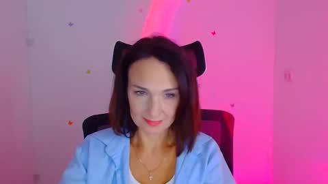 Christina online show from October 4, 11:19 am