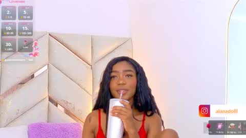 lyly  independient model online show from November 13, 4:06 pm