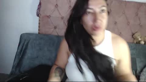 luccy online show from February 15, 1:20 pm