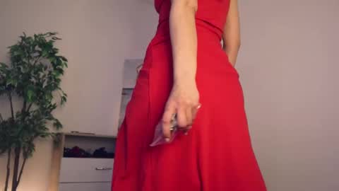 Snapshot of misslullu chatting on February 20, 11:09 am Lullu online show from February 20, 11:09 am