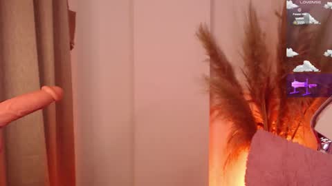 missmariana_ online show from September 19, 12:02 am