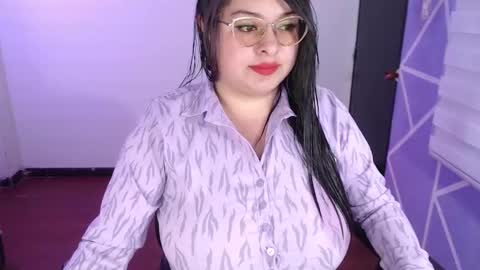 Miia online show from December 15, 3:49 pm