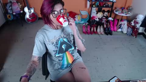 Miss Mia online show from January 14, 1:38 pm