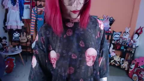 Miss Mia online show from March 8, 10:41 am