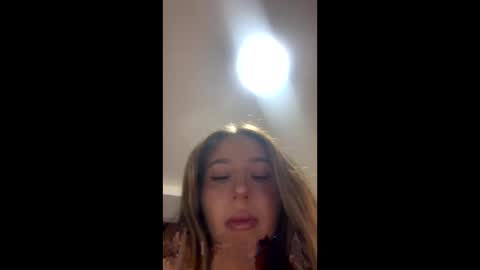 Snapshot of missmila27 chatting on February 16, 2:10 pm Mila x online show from February 16, 2:10 pm