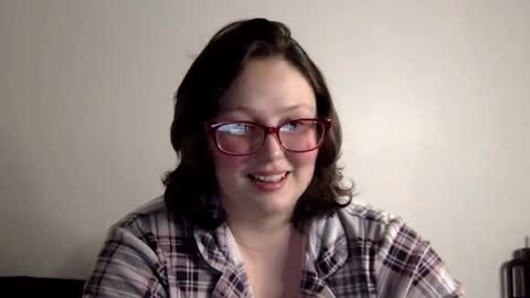 Snapshot of missmistressmal chatting on May 5, 2:30 am missmistressmal online show from May 5, 2:30 am