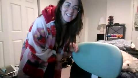 MissMona online show from March 9, 10:52 am