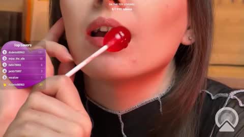 Snapshot of missnatasha5 chatting on January 16, 9:40 pm Miss Natasha online show from January 16, 9:40 pm