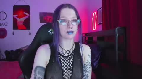 Mistress Nikki Vill online show from February 11, 2:49 am