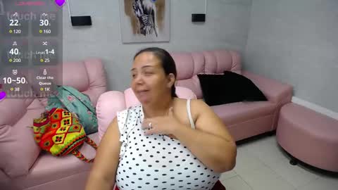 Penelope online show from February 11, 12:16 pm