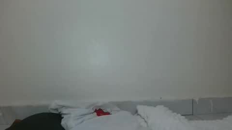 pretty gal online show from December 3, 12:07 am