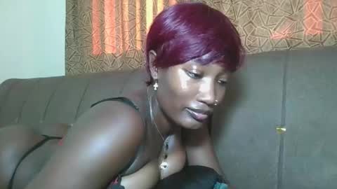 pretty gal online show from March 29, 3:12 pm