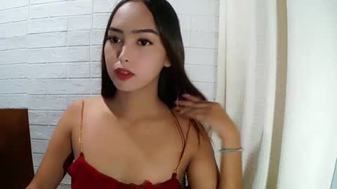 Snapshot of missrianmwua chatting on June 17, 5:10 am missrianmwua online show from June 17, 5:10 am