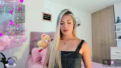 ... Independent model online show from September 25, 4:38 am