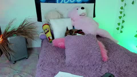  Natalie Texass indepedent model online show from December 22, 4:50 am