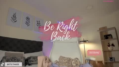 Fernanda Davila online show from February 18, 2:27 am