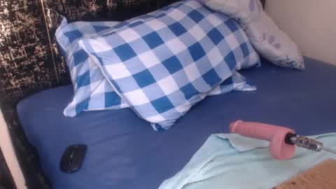 missthighsohmy online show from November 30, 3:54 am