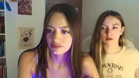 misstresandbonnie online show from January 7, 3:31 am