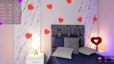 Snapshot of missvioleet chatting on February 25, 6:28 pm missvioleet online show from February 25, 6:28 pm