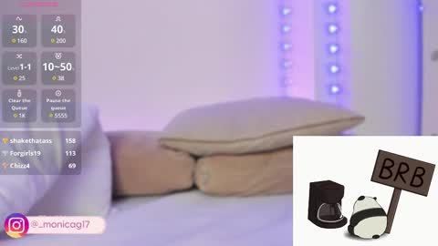Snapshot of missvioleta_ chatting on February 26, 9:58 pm Violetta online show from February 26, 9:58 pm