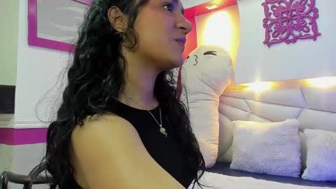 Snapshot of missy_adams chatting on November 6, 6:42 pm Missy online show from November 6, 6:42 pm