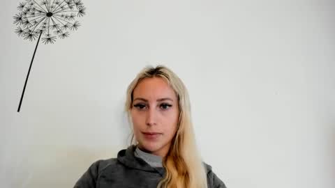 Missy matrix online show from December 19, 10:22 am