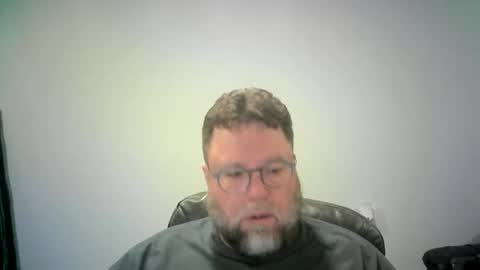 Mr. Happy online show from November 17, 5:57 am