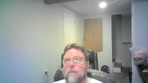Mr. Happy online show from February 27, 2:44 am