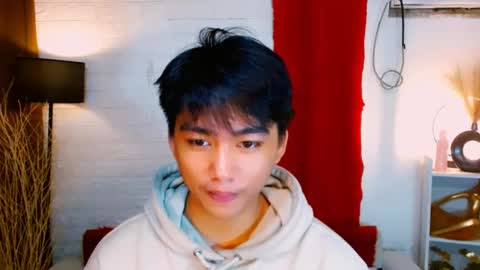 Snapshot of mister_officer chatting on December 2, 6:43 pm SAINT SACHI  will make your day  online show from December 2, 6:43 pm