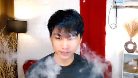 Snapshot of mister_officer chatting on December 4, 2:04 pm SAINT SACHI  will make your day  online show from December 4, 2:04 pm