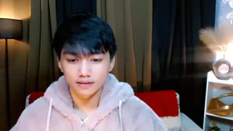 Snapshot of mister_officer chatting on December 9, 12:40 pm SAINT SACHI  will make your day  online show from December 9, 12:40 pm