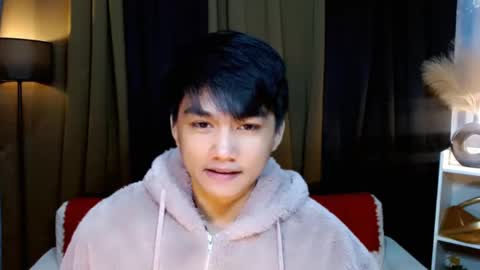 Snapshot of mister_officer chatting on December 9, 4:58 pm SAINT SACHI  will make your day  online show from December 9, 4:58 pm