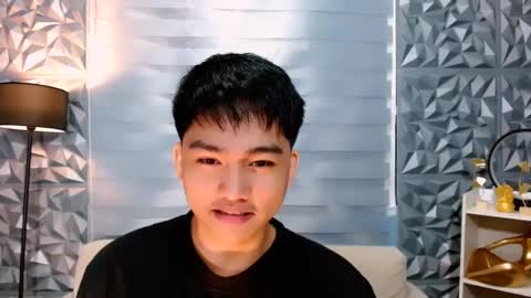 Snapshot of mister_officer chatting on December 23, 2:07 pm SAINT SACHI  will make your day  online show from December 23, 2:07 pm