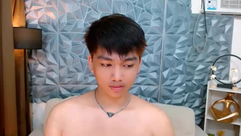 Snapshot of mister_officer chatting on February 20, 2:29 am SAINT SACHI  will make your day  online show from February 20, 2:29 am