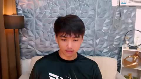 Snapshot of mister_officer chatting on March 4, 7:41 am SAINT SACHI  will make your day  online show from March 4, 7:41 am