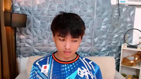 Snapshot of mister_officer chatting on March 11, 5:16 am SAINT SACHI  will make your day  online show from March 11, 5:16 am