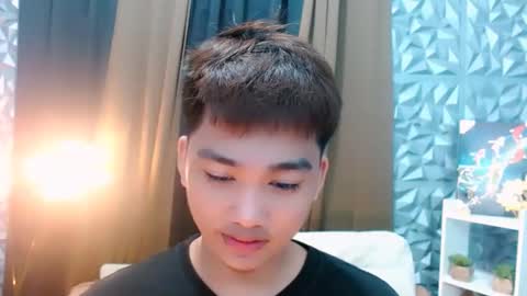 Snapshot of mister_officer chatting on September 14, 11:59 pm SAINT SACHI  will make your day  online show from September 14, 11:59 pm