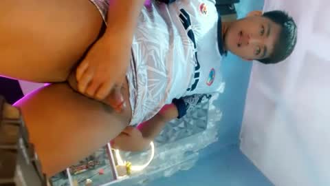 Snapshot of mister_officer chatting on September 22, 10:01 pm SAINT SACHI  will make your day  online show from September 22, 10:01 pm