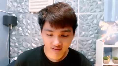 Snapshot of mister_officer chatting on October 25, 3:47 am SAINT SACHI  will make your day  online show from October 25, 3:47 am