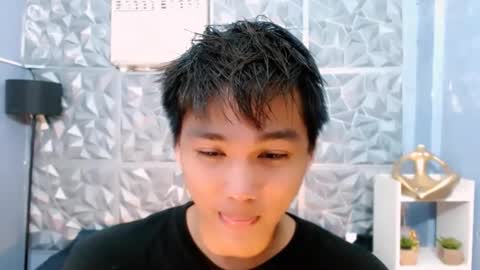 SAINT SACHI  will make your day  online show from November 1, 5:31 am