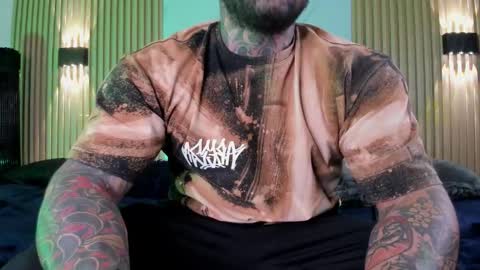 venom online show from December 15, 11:58 am