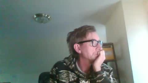 Snapshot of mister_void chatting on February 2, 7:25 pm Mister Void online show from February 2, 7:25 pm