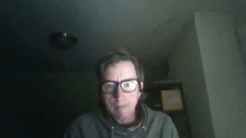 Snapshot of mister_void chatting on November 22, 12:31 am Mister Void online show from November 22, 12:31 am