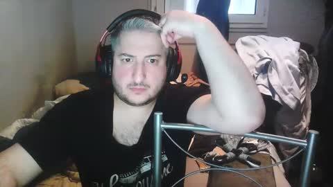 misterbelled online show from March 1, 5:15 pm