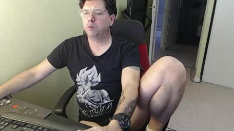 mistercoeur online show from February 13, 3:41 pm