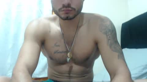 mistersam33 online show from December 28, 3:48 pm