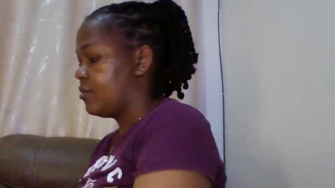Snapshot of misticmoment chatting on May 31, 6:04 pm misticmoment online show from May 31, 6:04 pm